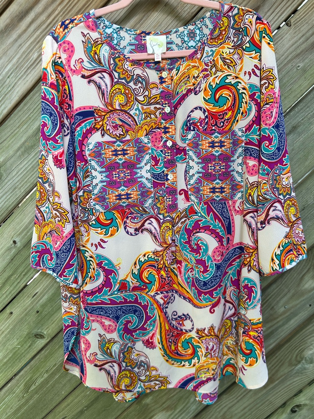 fig and flower Cream, Purple & Pinks Paisley Multicolor Button-Front Tunic 2X
